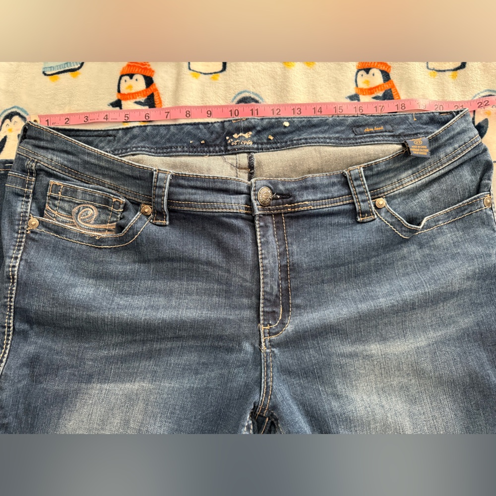 Seven7 Women's Blue Boot Cut Jeans